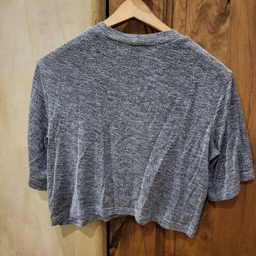 Firth Label Crop Top With Twist Front - image 3